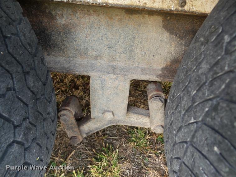 image for item DA2970 1997 shop built enclosed cargo trailer