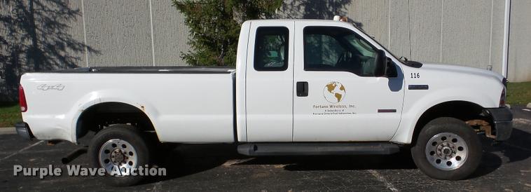 image for item DA2971 2006 Ford F350 Super Duty SuperCab pickup truck