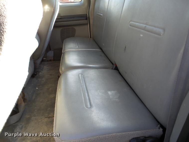 image for item DA2971 2006 Ford F350 Super Duty SuperCab pickup truck