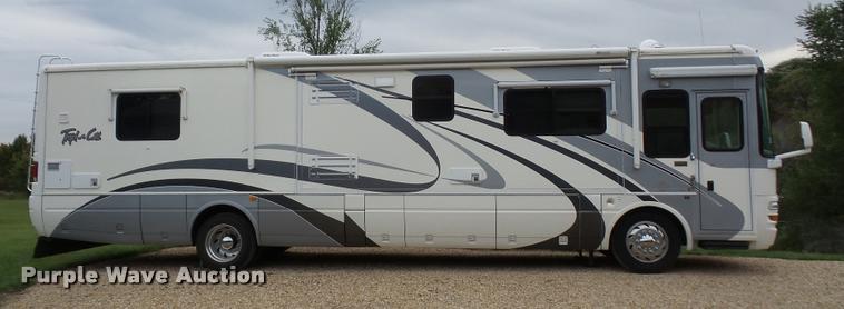 image for item DA3761 2004 National RV Tropical Sterling Edition RV