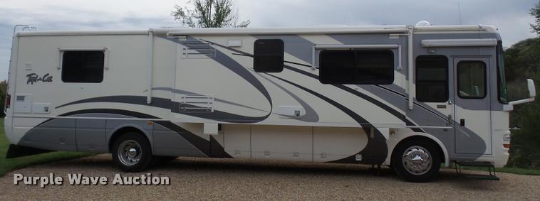 image for item DA3761 2004 National RV Tropical Sterling Edition RV