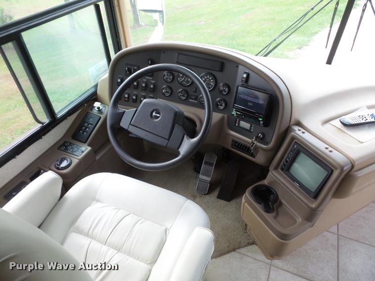 image for item DA3761 2004 National RV Tropical Sterling Edition RV