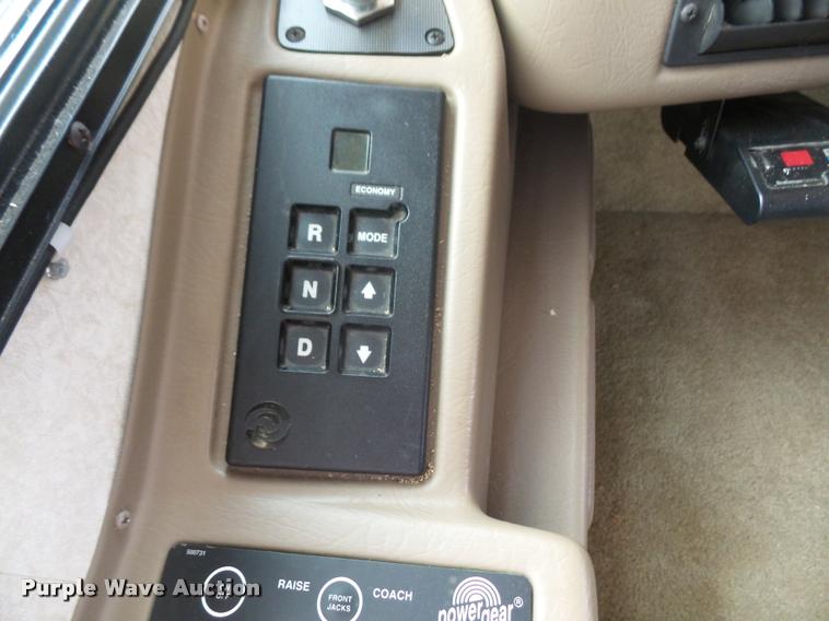 image for item DA3761 2004 National RV Tropical Sterling Edition RV