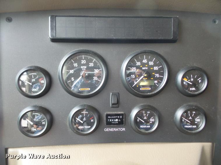 image for item DA3761 2004 National RV Tropical Sterling Edition RV