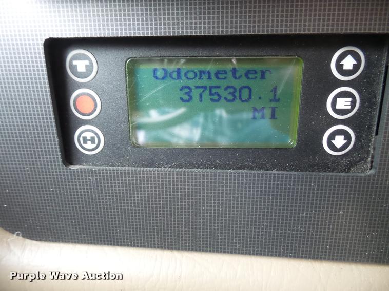 image for item DA3761 2004 National RV Tropical Sterling Edition RV