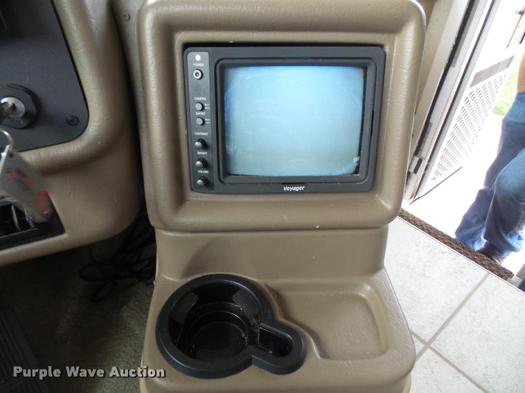 image for item DA3761 2004 National RV Tropical Sterling Edition RV