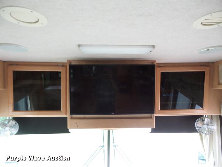 image for item DA3761 2004 National RV Tropical Sterling Edition RV