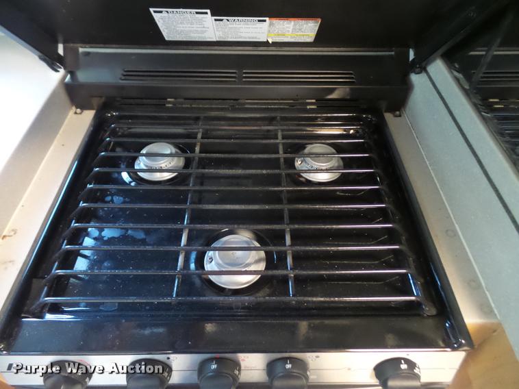 image for item DA3761 2004 National RV Tropical Sterling Edition RV