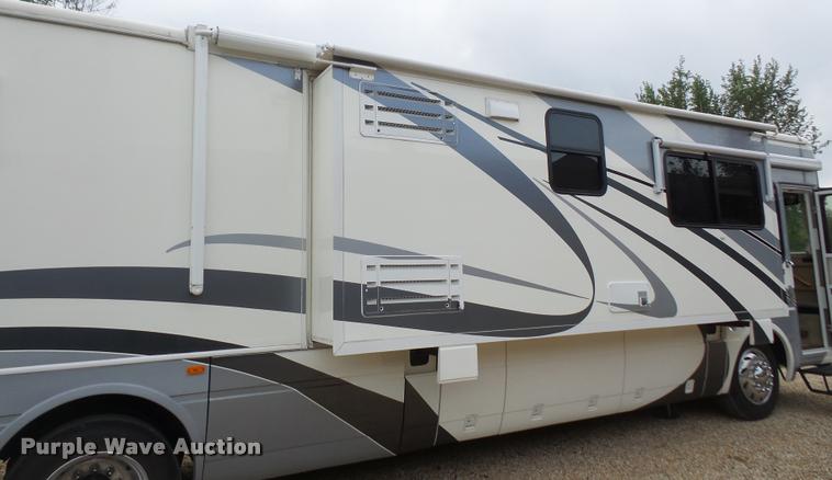 image for item DA3761 2004 National RV Tropical Sterling Edition RV