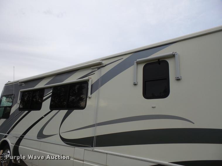 image for item DA3761 2004 National RV Tropical Sterling Edition RV