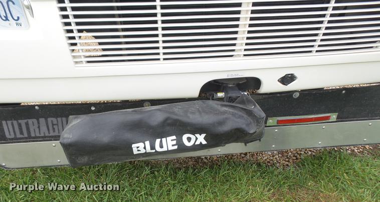 image for item DA3761 2004 National RV Tropical Sterling Edition RV