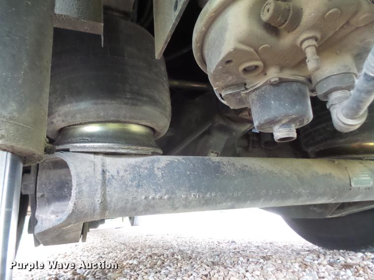 image for item DA3761 2004 National RV Tropical Sterling Edition RV