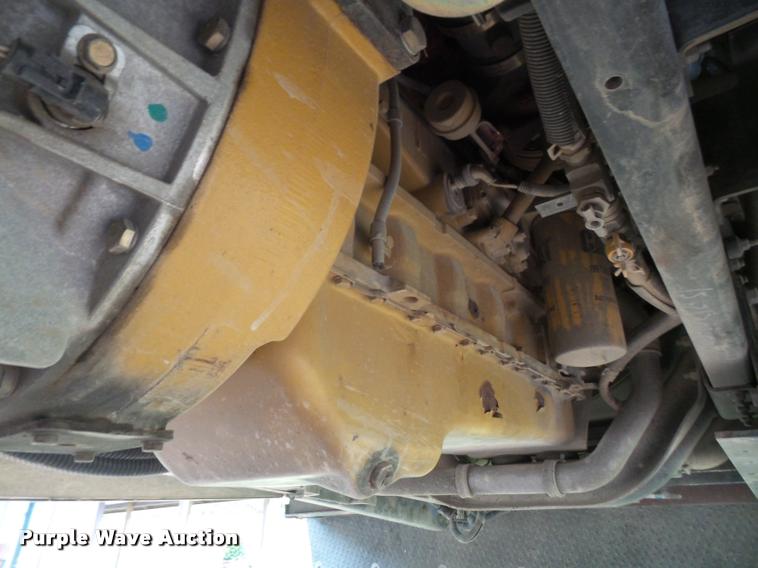 image for item DA3761 2004 National RV Tropical Sterling Edition RV