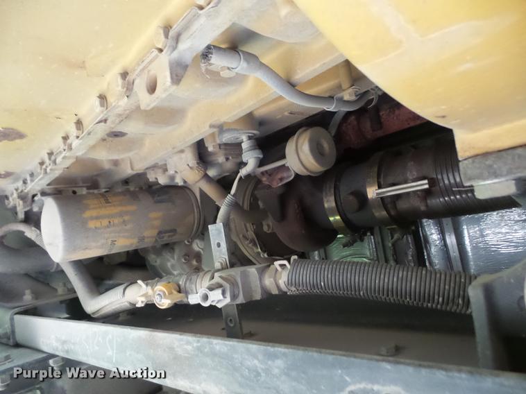 image for item DA3761 2004 National RV Tropical Sterling Edition RV