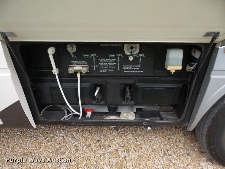 image for item DA3761 2004 National RV Tropical Sterling Edition RV