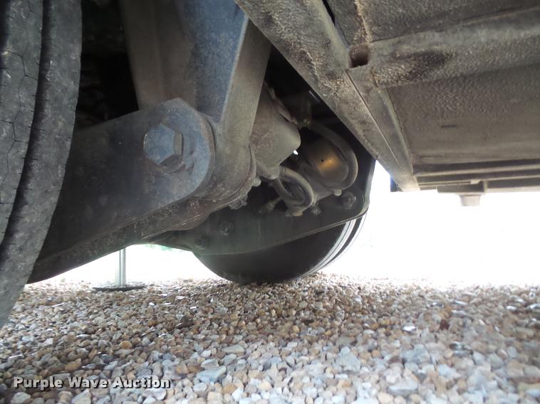 image for item DA3761 2004 National RV Tropical Sterling Edition RV