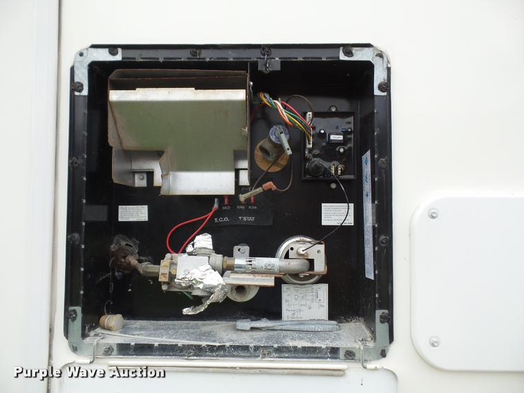 image for item DA3761 2004 National RV Tropical Sterling Edition RV