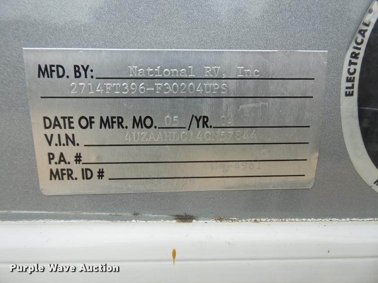 image for item DA3761 2004 National RV Tropical Sterling Edition RV