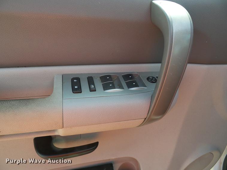 image for item DA3780 2009 Chevrolet Silverado 1500 Ext. Cab pickup truck