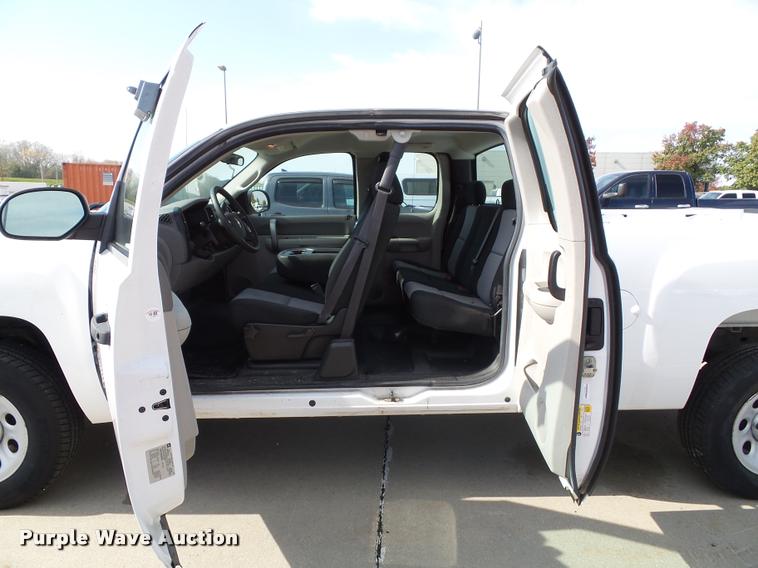 image for item DA3782 2009 Chevrolet Silverado 1500 Ext. Cab pickup truck