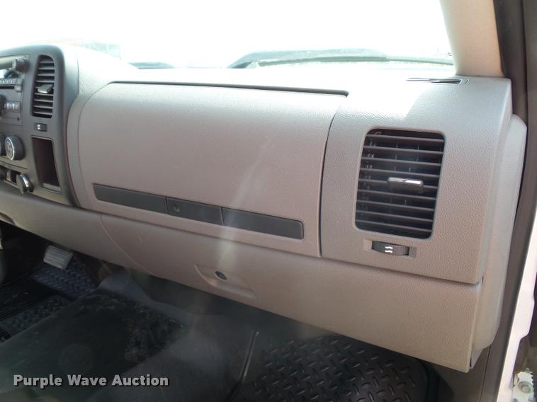 image for item DA3782 2009 Chevrolet Silverado 1500 Ext. Cab pickup truck