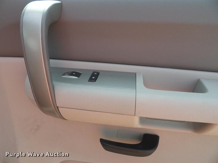 image for item DA3782 2009 Chevrolet Silverado 1500 Ext. Cab pickup truck