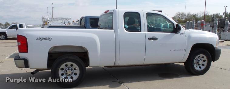 image for item DA3783 2008 Chevrolet Silverado 1500 Ext. Cab pickup truck
