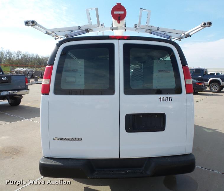 image for item DA3784 2008 Chevrolet Express 3500 Cargo van