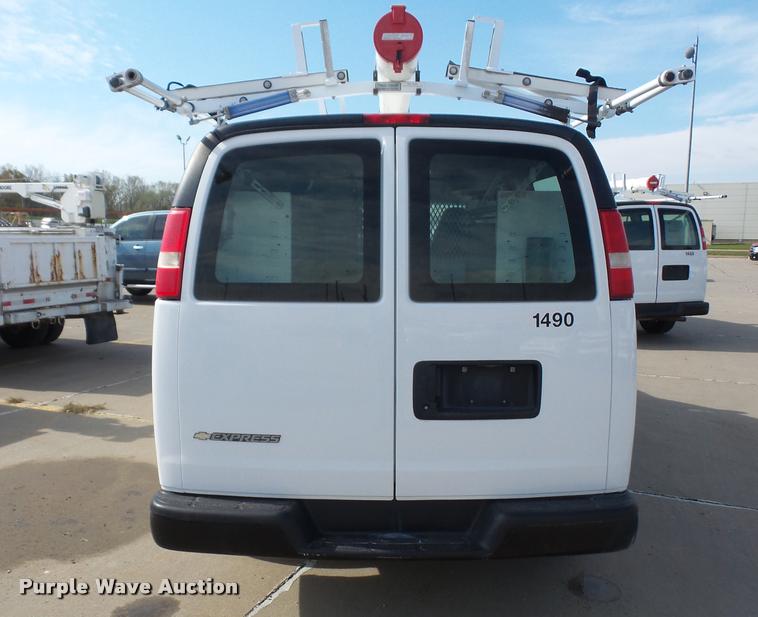 image for item DA3785 2008 Chevrolet Express 3500 Cargo van