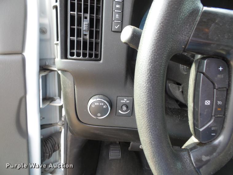 image for item DA3785 2008 Chevrolet Express 3500 Cargo van