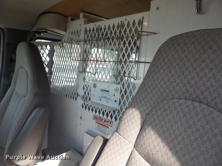 image for item DA3785 2008 Chevrolet Express 3500 Cargo van