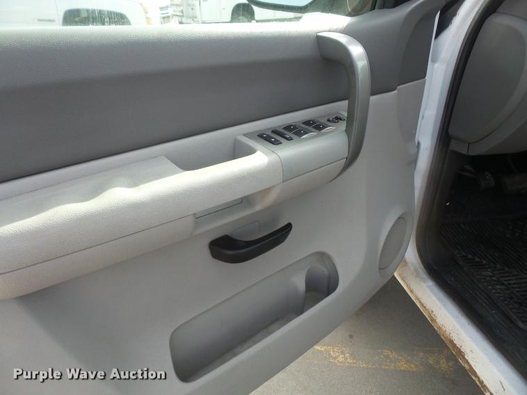 image for item DA3786 2008 Chevrolet Silverado 2500HD Ext. Cab pickup truck