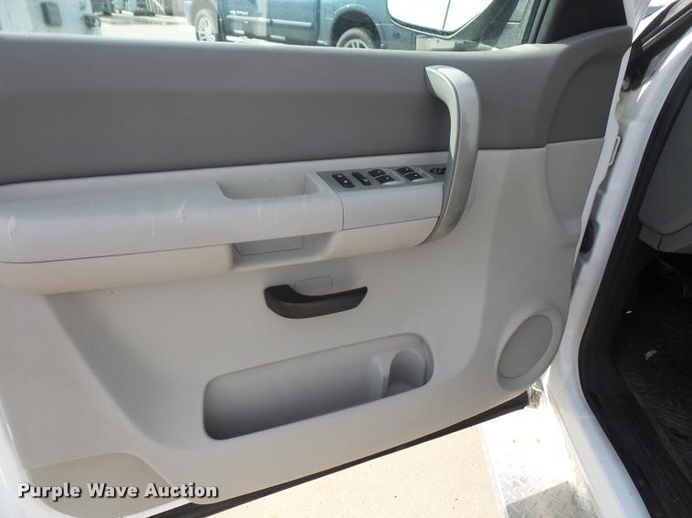 image for item DA3789 2009 Chevrolet Silverado 2500HD Ext. Cab pickup truck