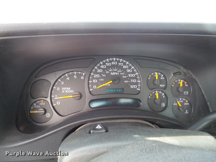 image for item DA3790 2005 Chevrolet Silverado 2500HD pickup truck