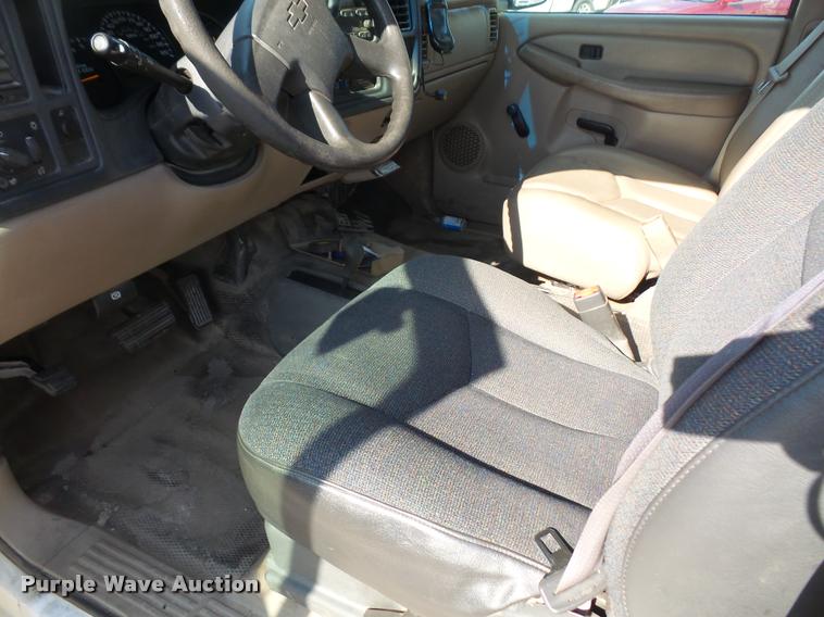 image for item DA3794 2003 Chevrolet Silverado 1500 Ext. Cab pickup truck