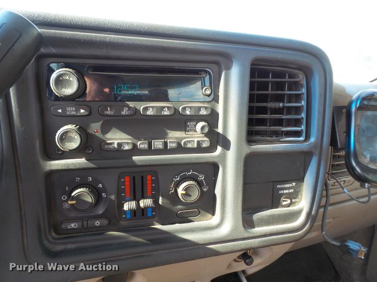 image for item DA3794 2003 Chevrolet Silverado 1500 Ext. Cab pickup truck