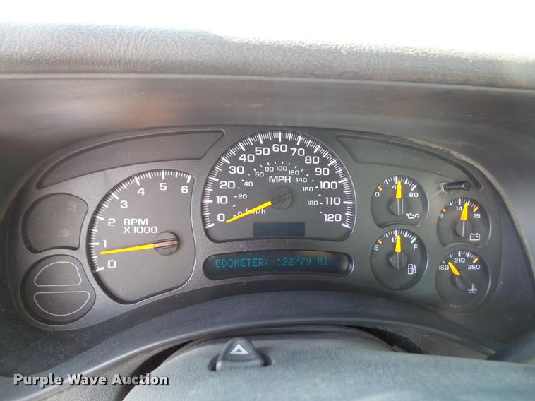 image for item DA3794 2003 Chevrolet Silverado 1500 Ext. Cab pickup truck