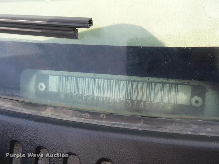 image for item DA3794 2003 Chevrolet Silverado 1500 Ext. Cab pickup truck