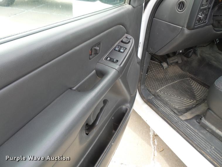 image for item DA3795 2006 Chevrolet Silverado 1500 Ext. Cab pickup truck