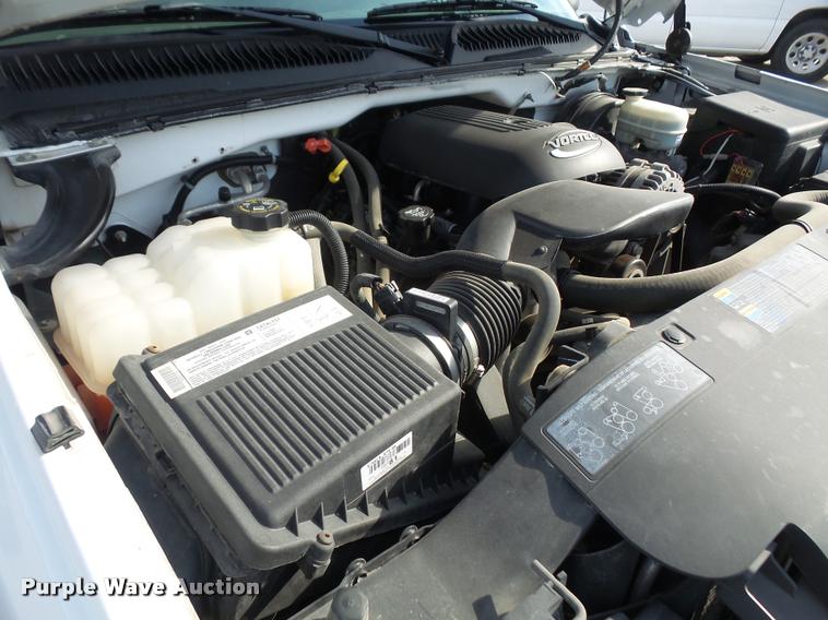 image for item DA3796 2005 Chevrolet Silverado 1500 pickup truck