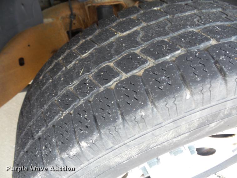 image for item DA3796 2005 Chevrolet Silverado 1500 pickup truck