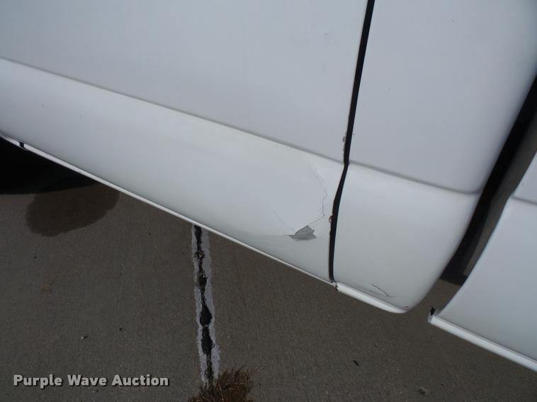 image for item DA3796 2005 Chevrolet Silverado 1500 pickup truck