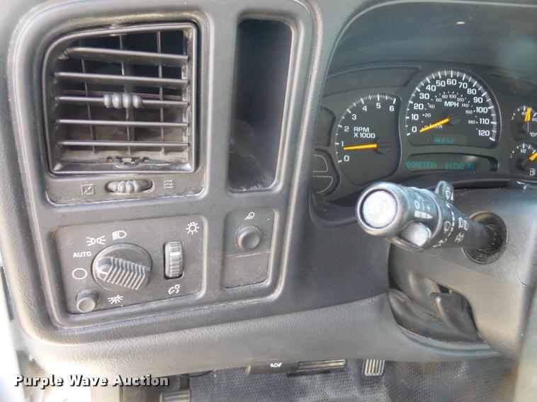 image for item DA3797 2005 Chevrolet Silverado 1500 Ext. Cab pickup truck