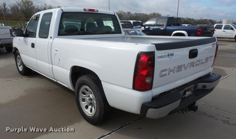 image for item DA3798 2005 Chevrolet Silverado 1500 Ext. Cab pickup truck