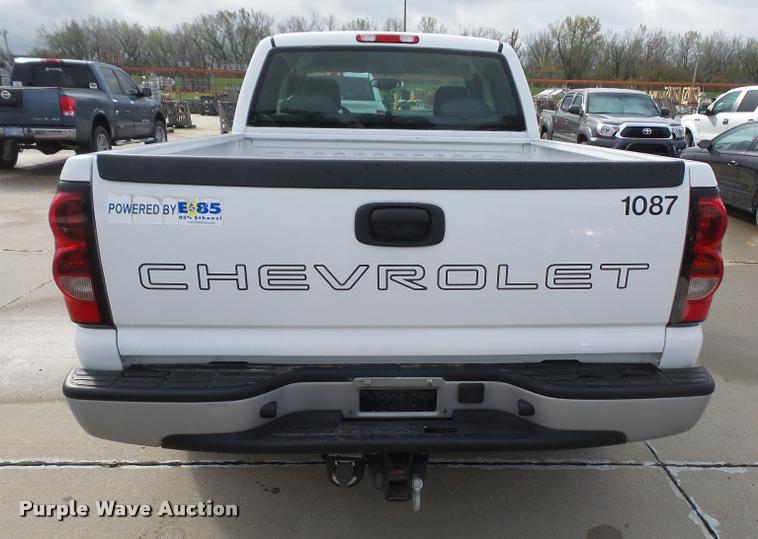 image for item DA3798 2005 Chevrolet Silverado 1500 Ext. Cab pickup truck