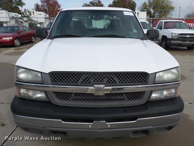 image for item DA3798 2005 Chevrolet Silverado 1500 Ext. Cab pickup truck