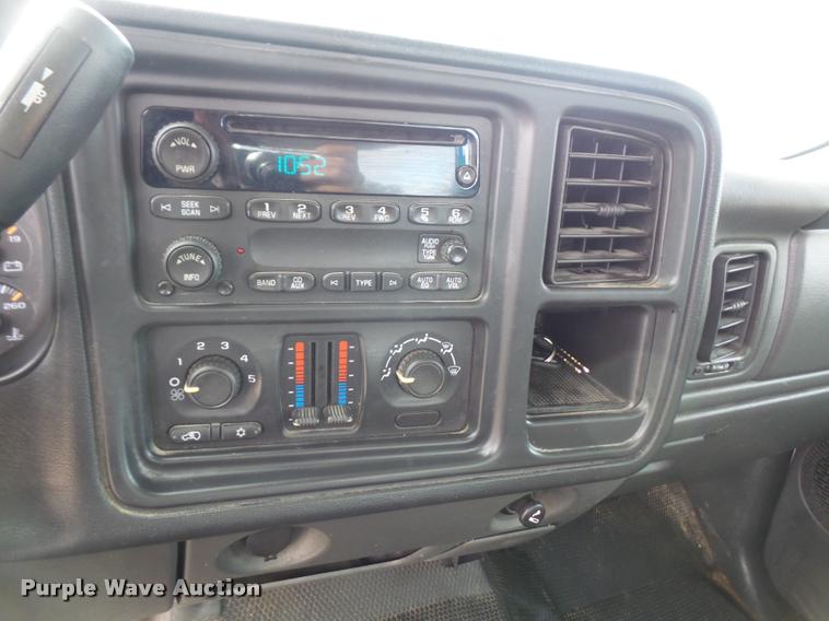 image for item DA3798 2005 Chevrolet Silverado 1500 Ext. Cab pickup truck