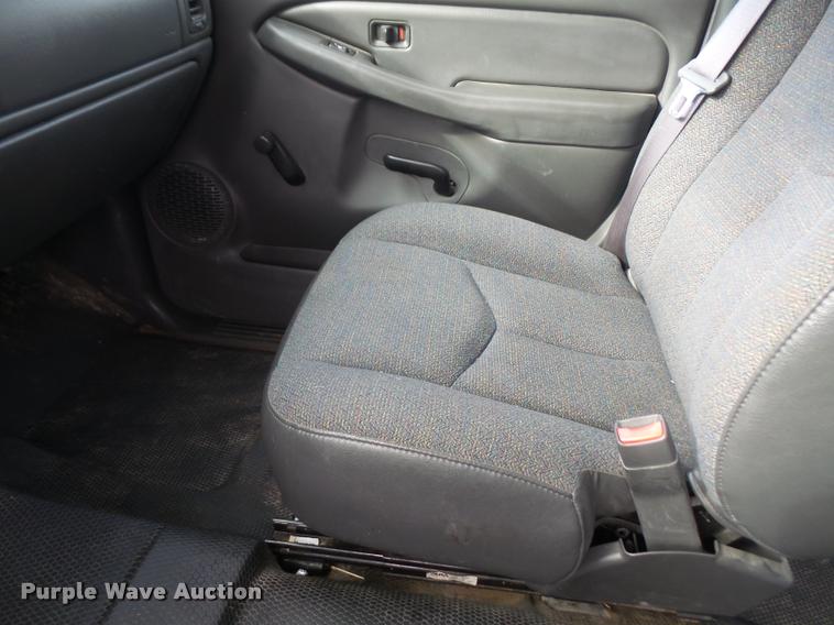 image for item DA3798 2005 Chevrolet Silverado 1500 Ext. Cab pickup truck