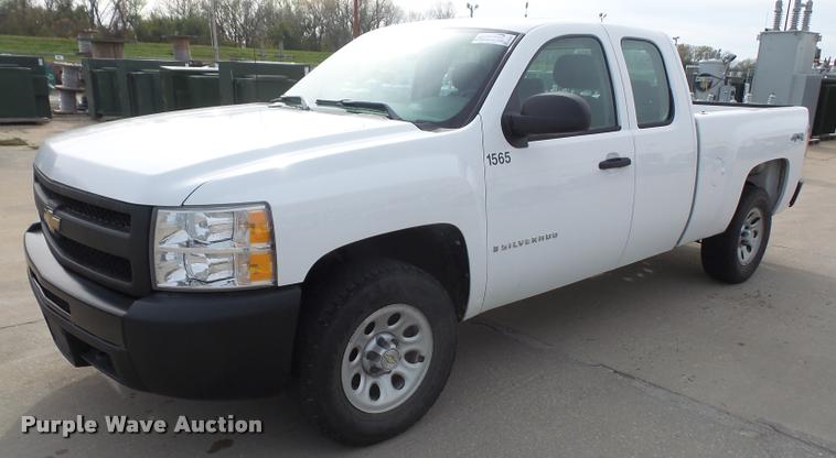 image for item DA3807 2009 Chevrolet Silverado 1500 Ext. Cab pickup truck