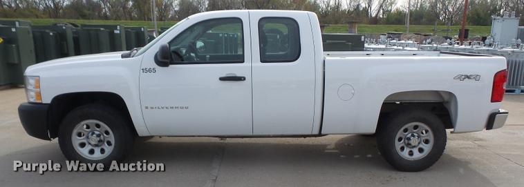 image for item DA3807 2009 Chevrolet Silverado 1500 Ext. Cab pickup truck